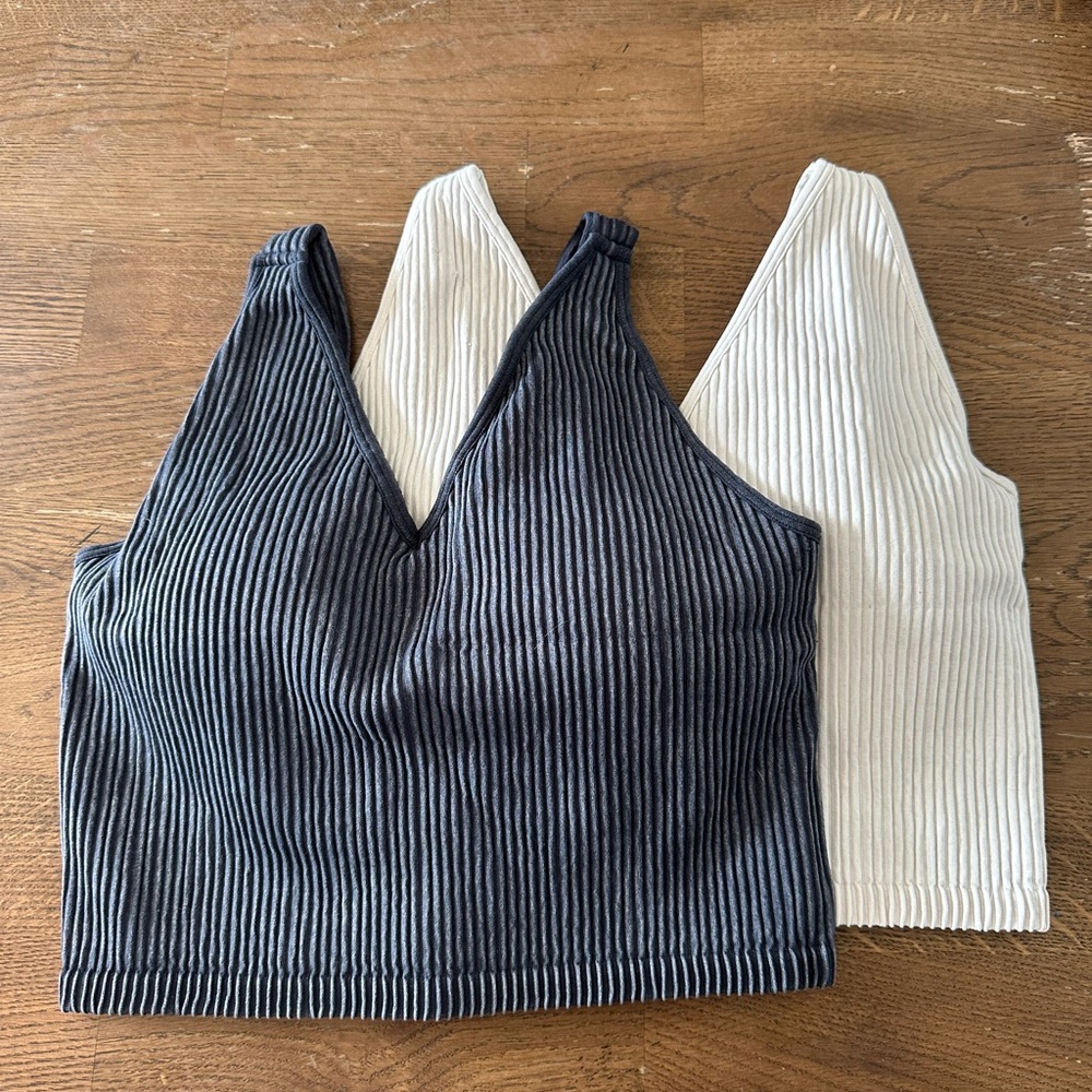 90 Degree By Reflex Blue and Gray Ribbed Crop Tank Tops